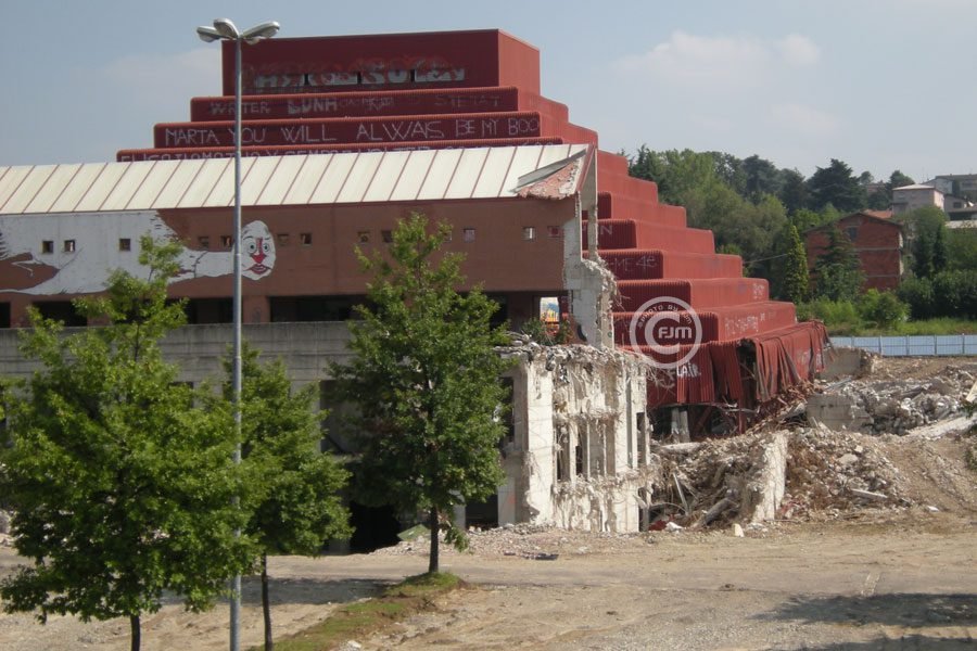 PALABABELE Cantù – lavori di demolizione in pausa estiva PALABABELE Cantù – lavori di demolizione in pausa estiva