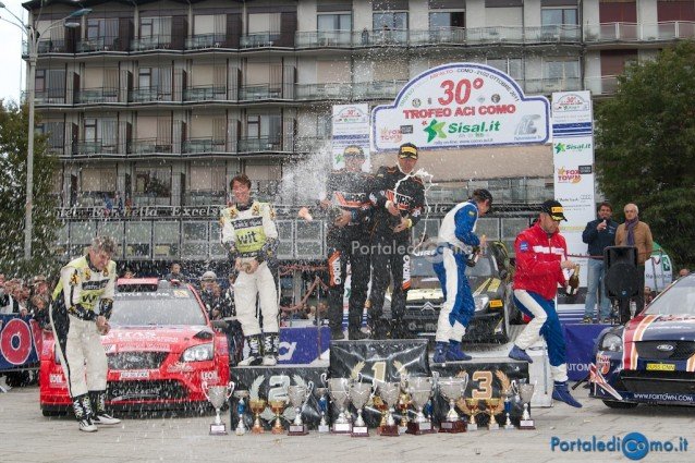 FOTO – Rally di Como 2011 premiazioni Piazza Cavour