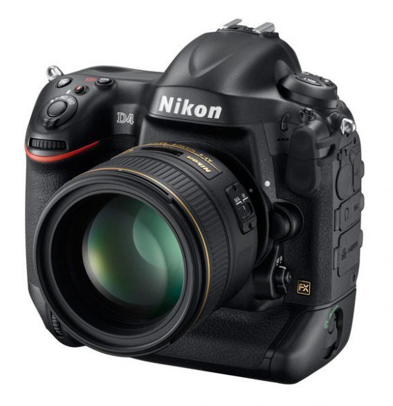Presentata ufficialmente la nuova Nikon D4