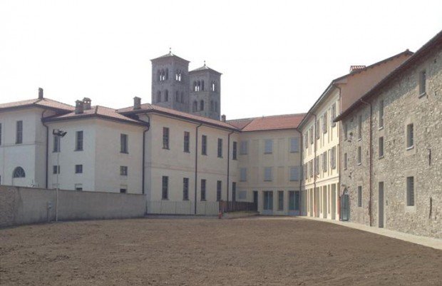 manica-lunga-S.-Abbondio-Como
